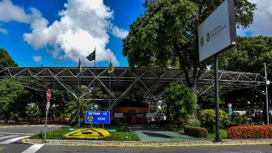Acusados de formar quadrilha para cometer fraudes no Detran Ceará são absolvidos