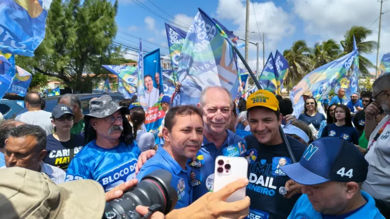 Em ato na Praia do Futuro, Ciro diz que investirá no ‘turismo de evento’ e em ‘superar sazonalidade’