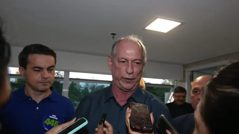 Ciro promete nomear um policial civil do Ceará para ser secretário de segurança