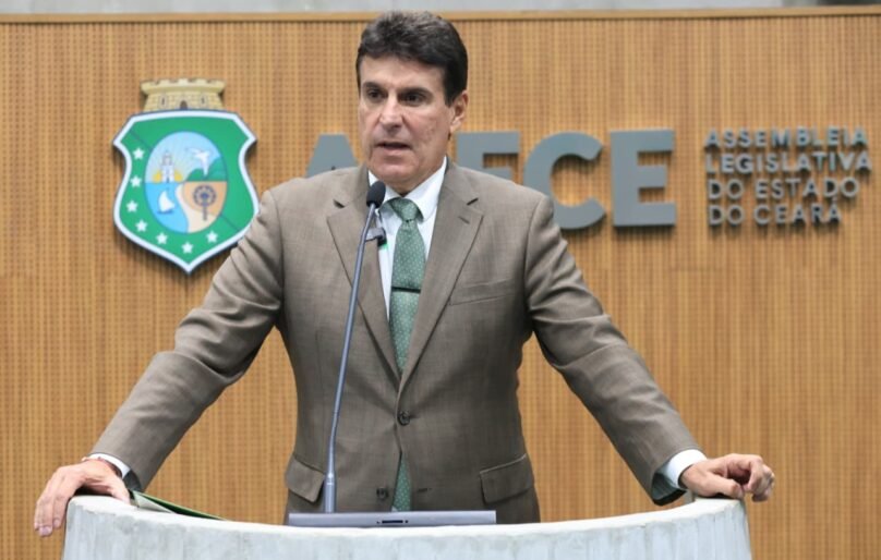 Agenor informa já ter comunicado MDB sobre possível candidatura a federal