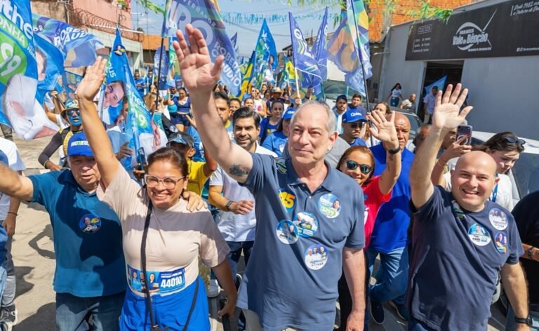 Em debate, Ciro promete “mutirão de laudos” para crianças atípicas do Ceará