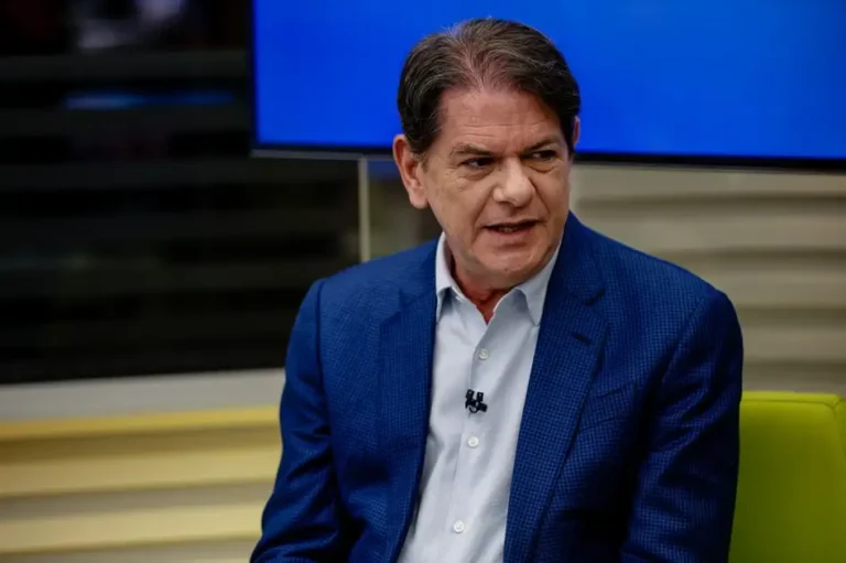 Cid Gomes defende incentivo a data centers e minimiza impactos para o Ceará