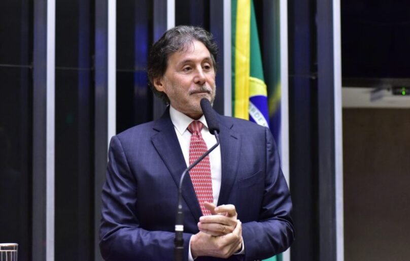 MDB do Ceará define apoio a Lula e Elmano em convenção na quarta-feira (5)