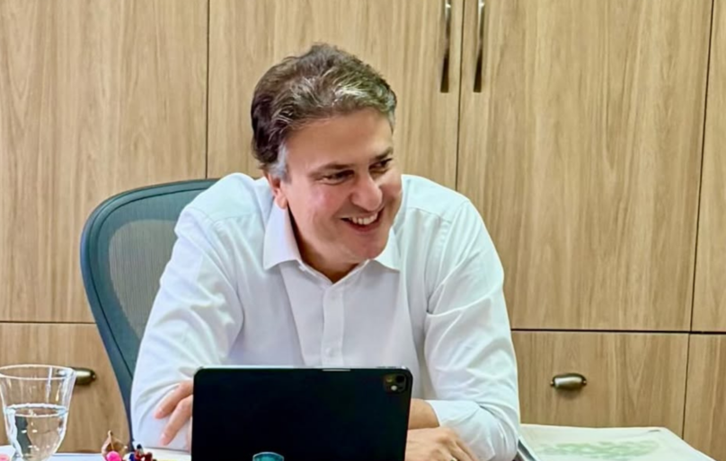 Camilo pede apoio de prefeitos na campanha de Elmano: “Arregacem as mangas”