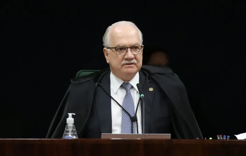 Fachin definirá próximos passos na análise do relatório da PF sobre relação entre Vorcaro e Moraes