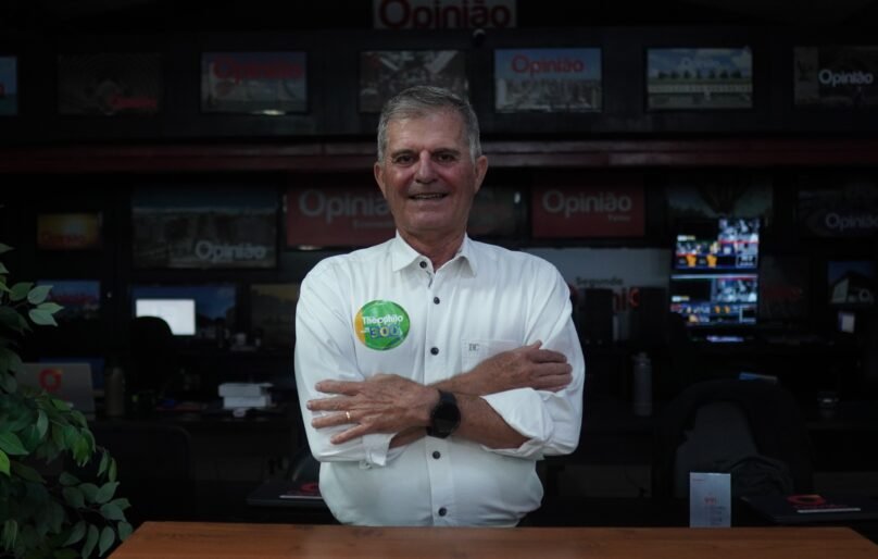 General Theophilo diz que será oposição a Elmano ou Ciro no Senado e critica medidas eleitoreiras