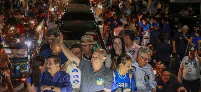 Ciro Gomes participa de carreatas no Cariri, no domingo (20)