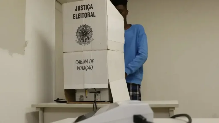 Como saber se fui convocado para ser mesário? Confira o procedimento