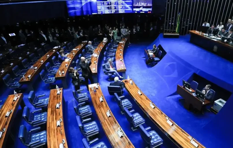 Em 40 anos, somente uma mulher cearense foi eleita para o Senado Federal