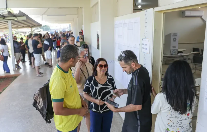 Trabalhador pode sair do serviço para votar sem ter salário descontado