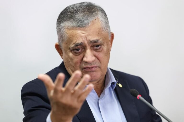 Guimarães diz que resultado das urnas está consolidado e critica Flávio: “Não tem grandeza”