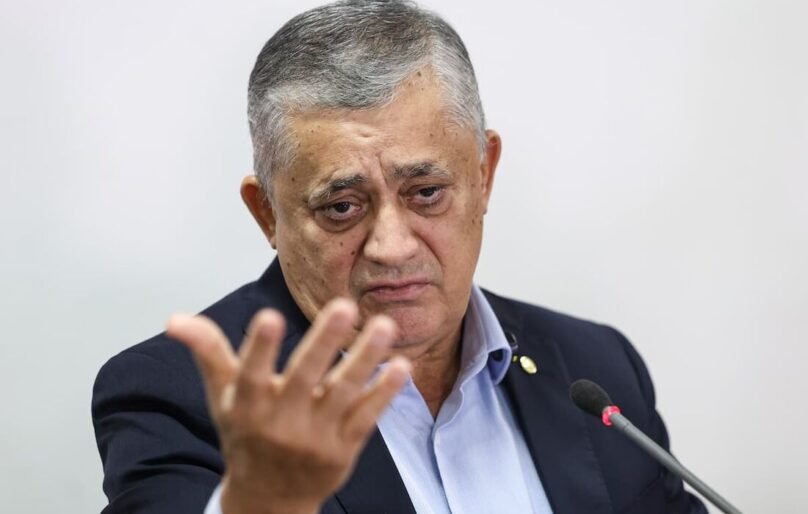 Guimarães diz que resultado das urnas está consolidado e critica Flávio: “Não tem grandeza”