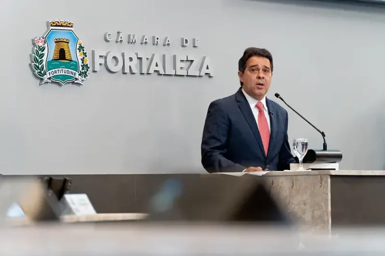 De olho em 2028, Evandro vai mexer no secretariado e promete grandes obras em março