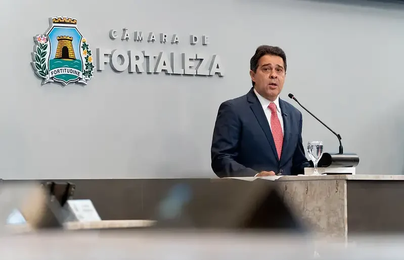 De olho em 2028, Evandro vai mexer no secretariado e promete grandes obras em março