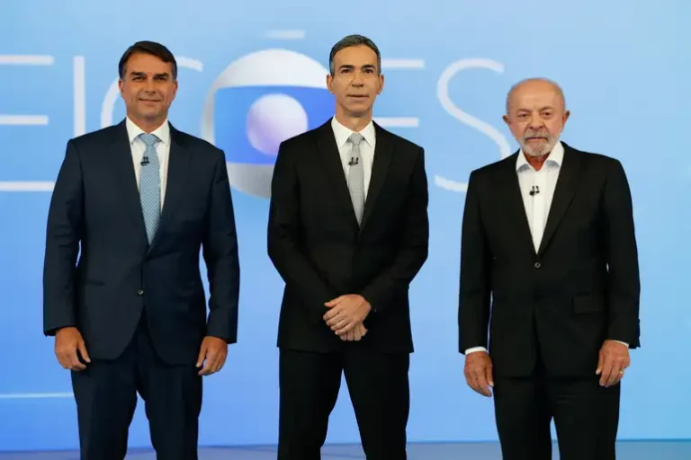 Debate entre Lula e Flávio Bolsonaro supera audiência do Jornal Nacional e deixa temas importantes de fora