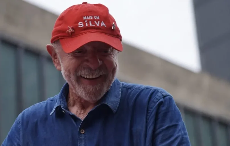 Lula é o primeiro presidente a se eleger após perder no primeiro turno