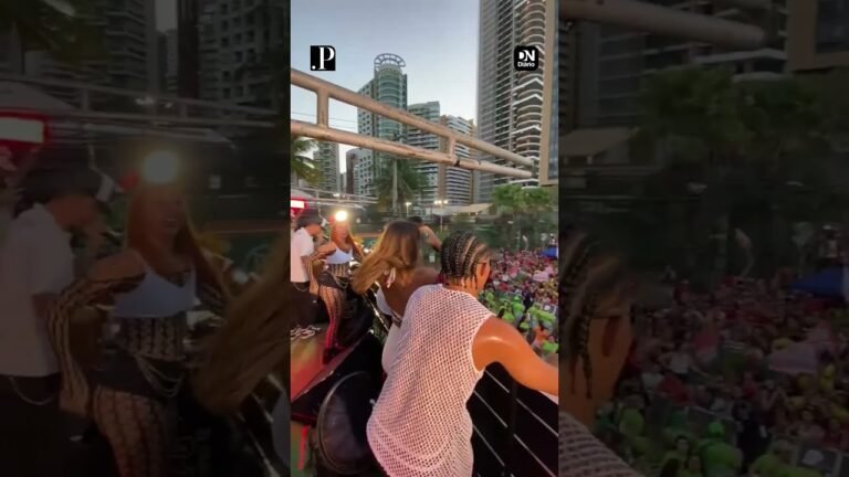 Ato com artistas atrai apoiadores de Lula na Praia de Iracema neste sábado (24)