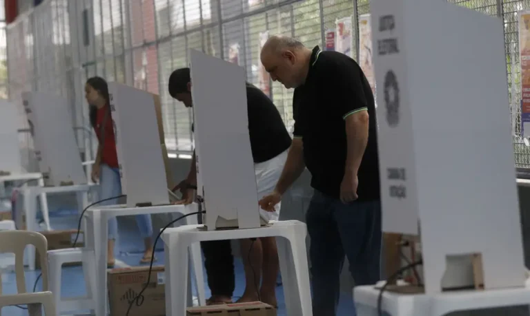 Como votar? Saiba como consultar local de votação e o que levar para votar