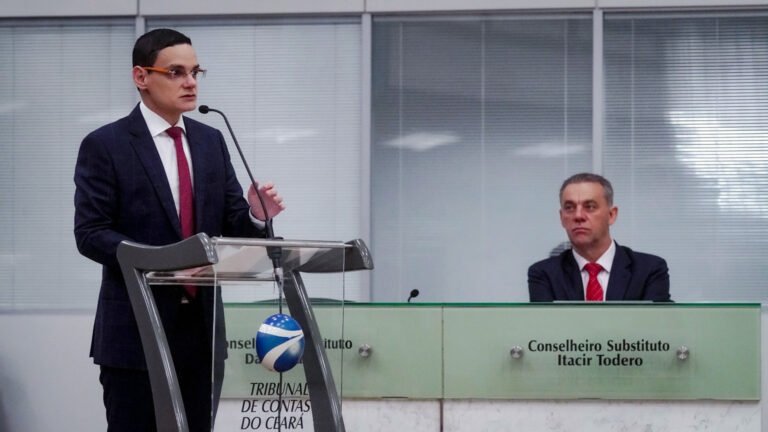 TCE aprova com ressalvas contas de Elmano de Freitas referentes a 2025